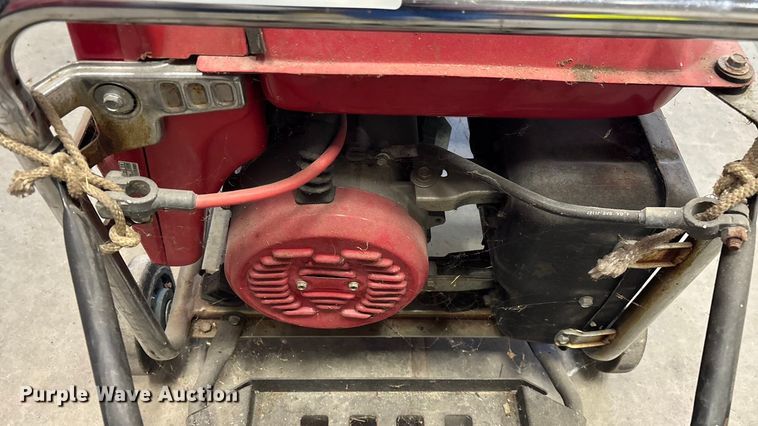 image for item EN5801 Honda EM5000SX generator