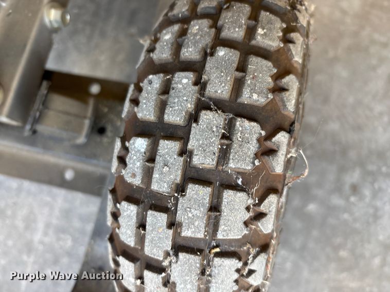 image for item EN5802 AC Delco 5500 generator