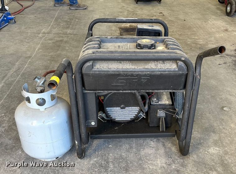 image for item EN5805 North Star 8000 TFG Triple Fuel generator