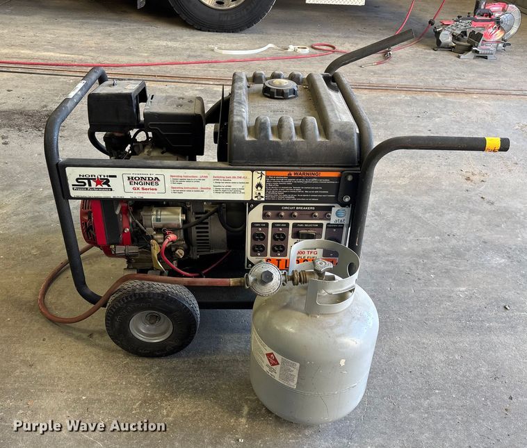 image for item EN5805 North Star 8000 TFG Triple Fuel generator