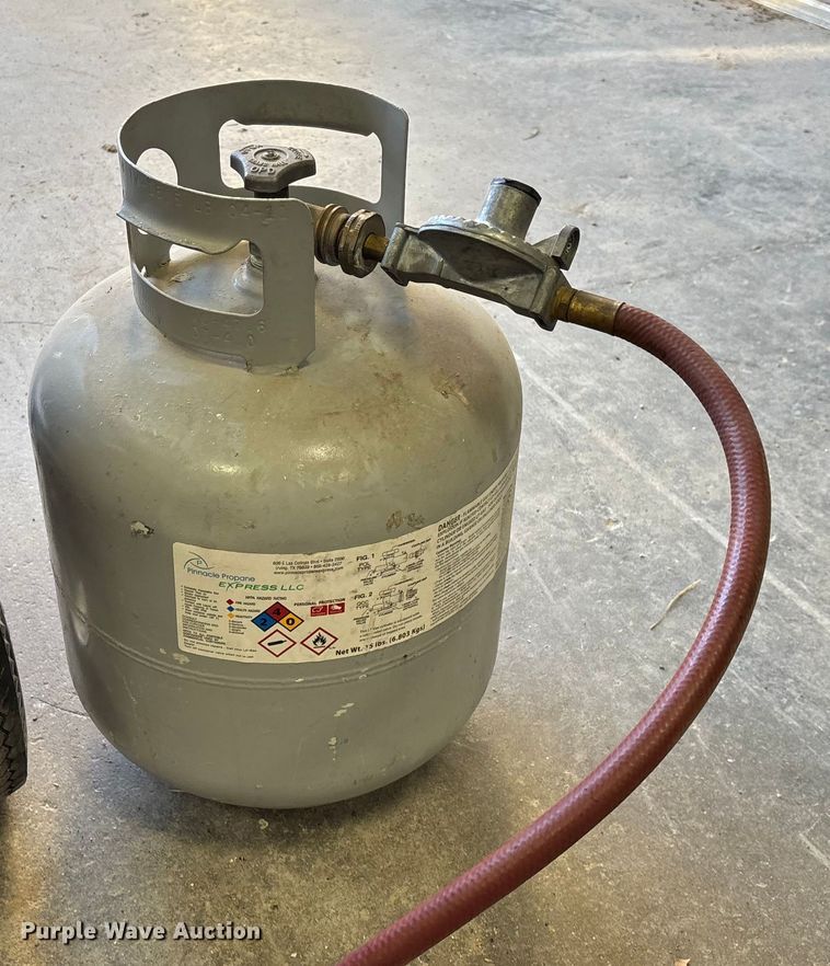 image for item EN5805 North Star 8000 TFG Triple Fuel generator