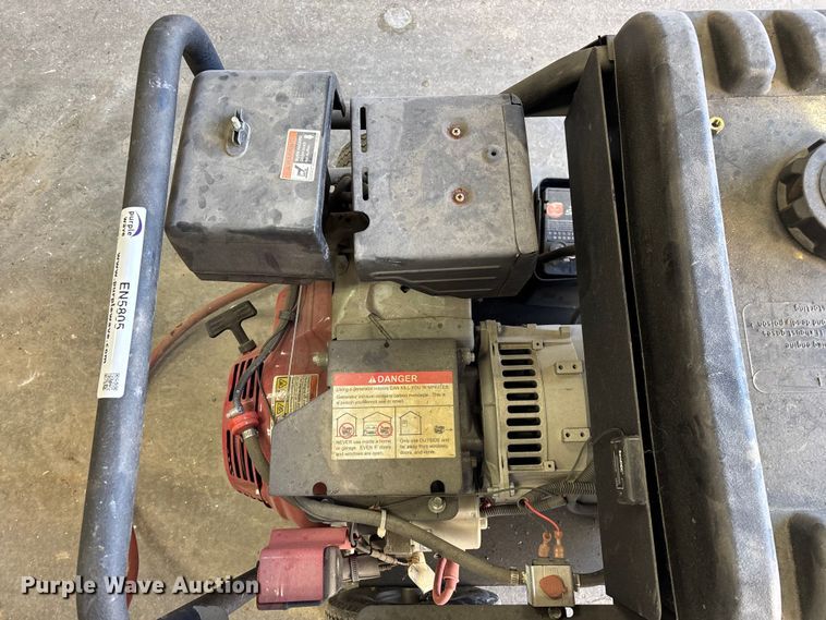 image for item EN5805 North Star 8000 TFG Triple Fuel generator