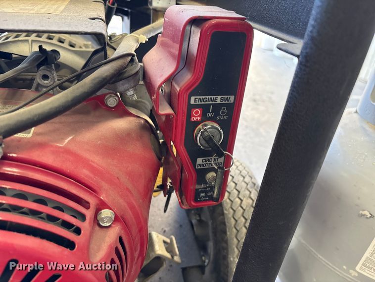 image for item EN5805 North Star 8000 TFG Triple Fuel generator