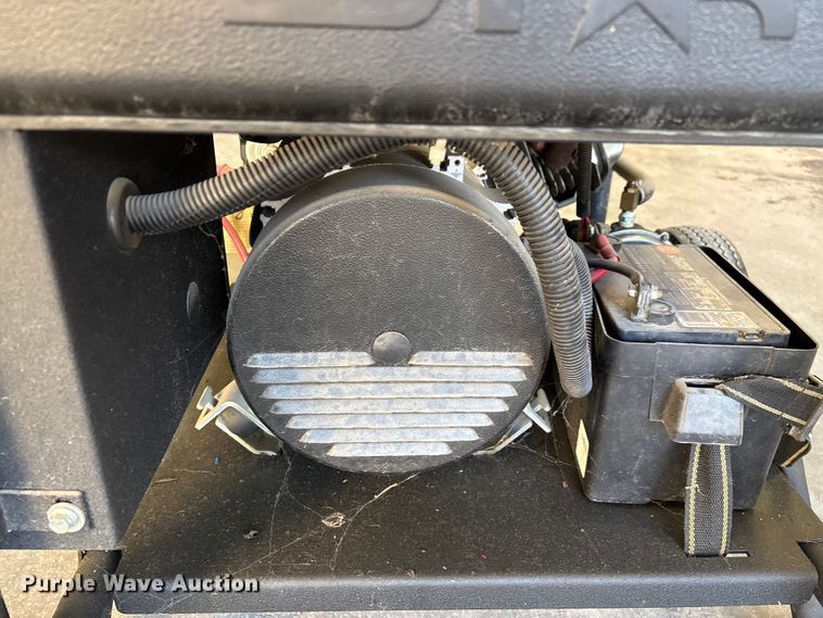 image for item EN5805 North Star 8000 TFG Triple Fuel generator