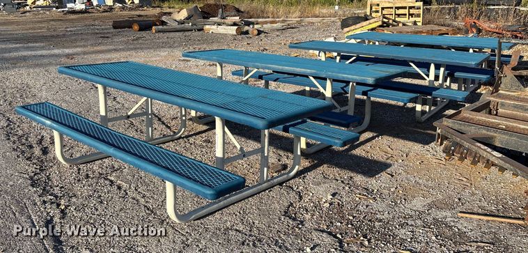 image for item EN5811 (4) picnic tables