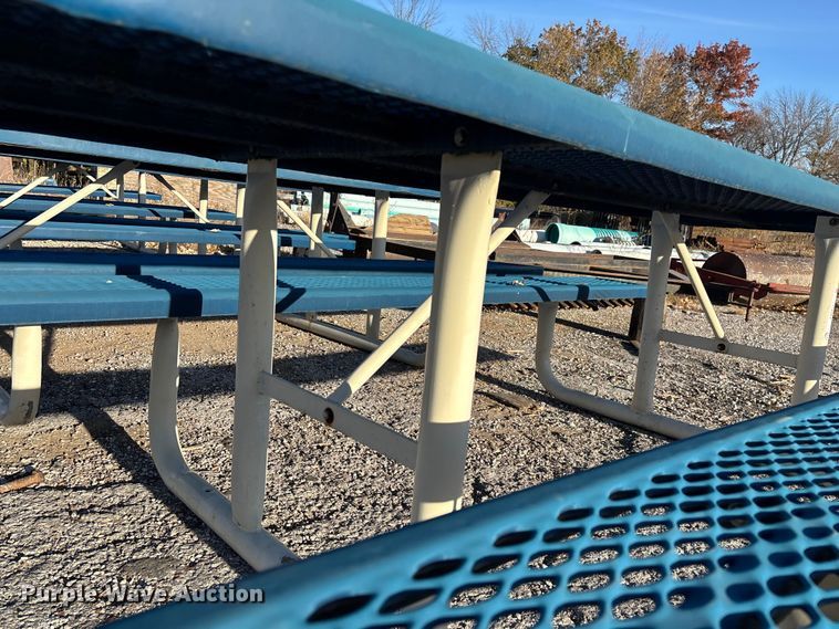 image for item EN5811 (4) picnic tables