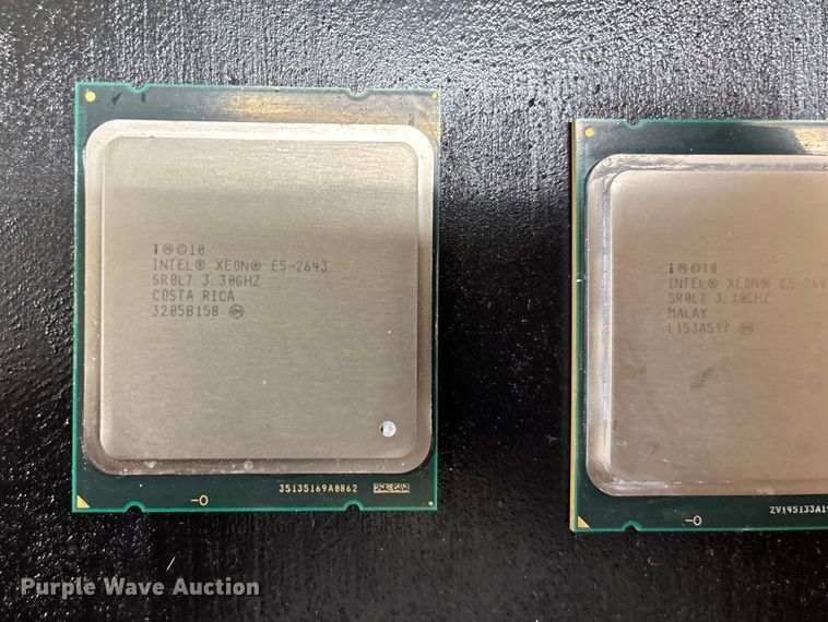 image for item EN5816 (3) Intel Xeon E5-2643 processors