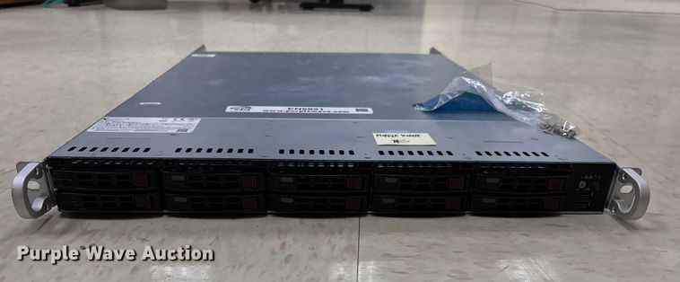 image for item EN5821 Supermicro 116-7 server