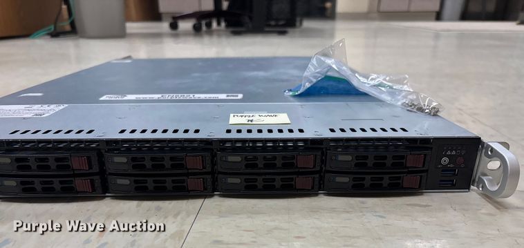 image for item EN5821 Supermicro 116-7 server