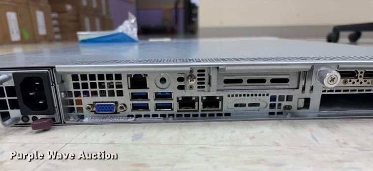 image for item EN5821 Supermicro 116-7 server