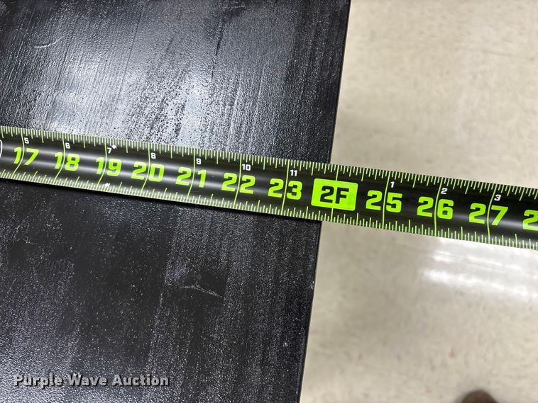 image for item EN5822 Server rack