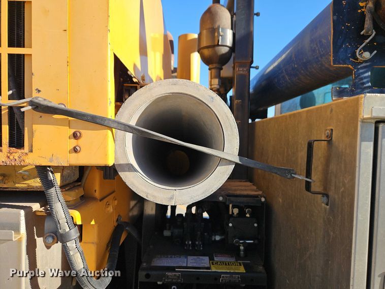 image for item EO4800 2003 International 7400 sewer rodder truck