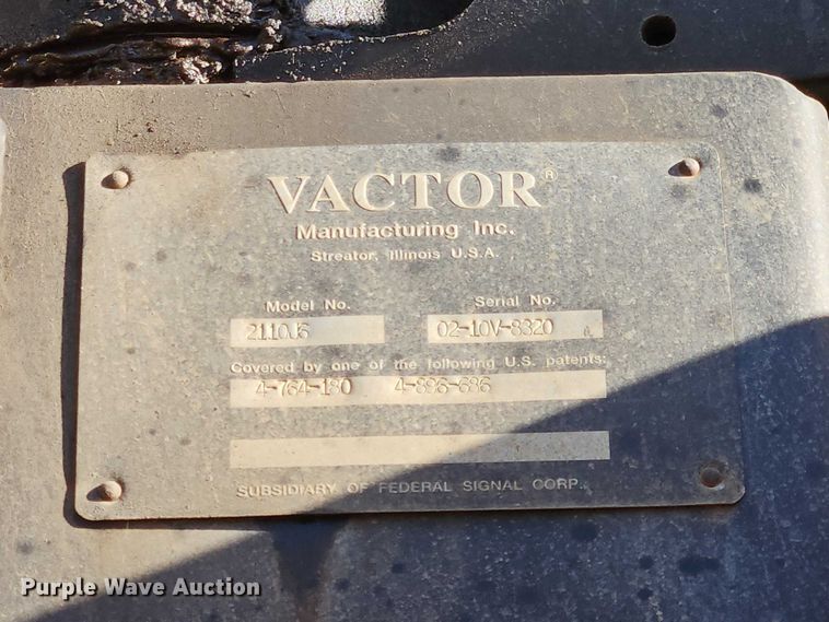 image for item EO4800 2003 International 7400 sewer rodder truck