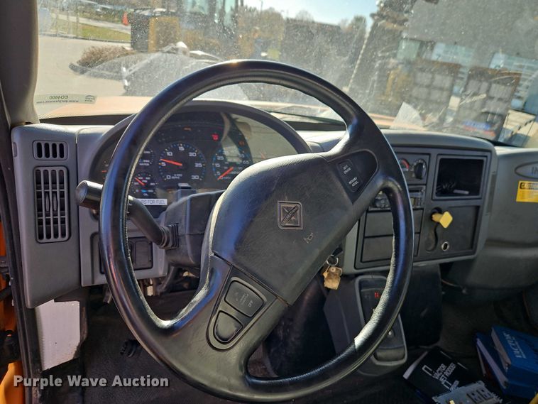 image for item EO4800 2003 International 7400 sewer rodder truck