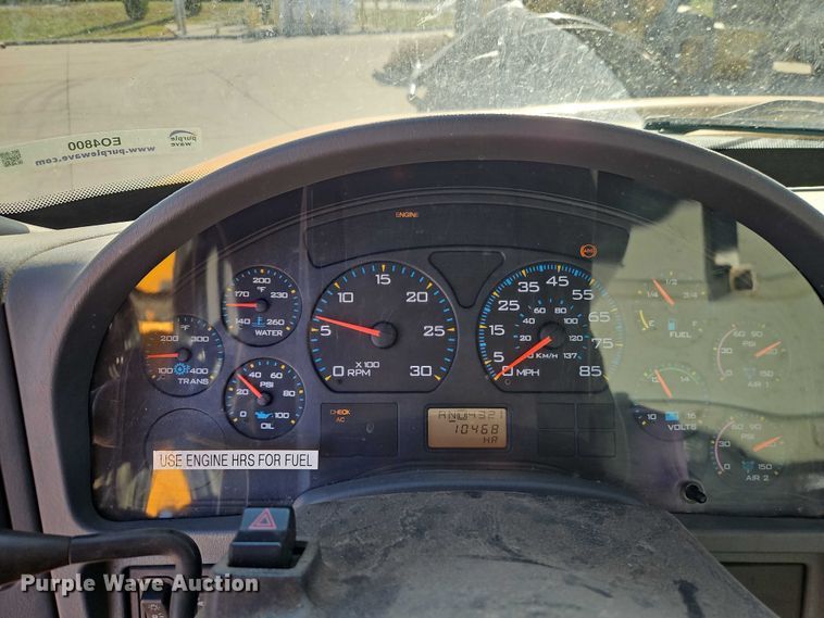 image for item EO4800 2003 International 7400 sewer rodder truck