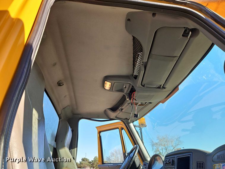 image for item EO4800 2003 International 7400 sewer rodder truck