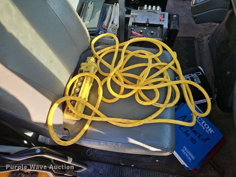 image for item EO4800 2003 International 7400 sewer rodder truck