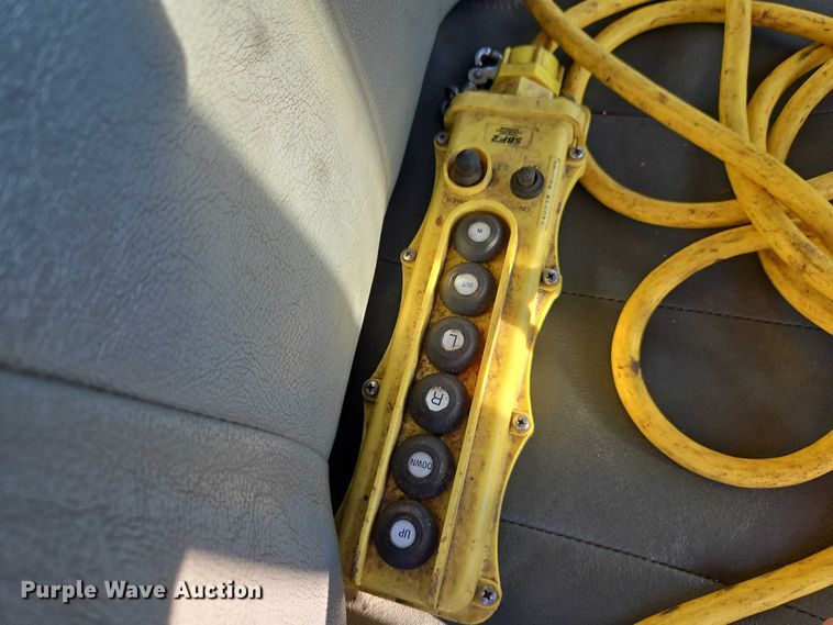 image for item EO4800 2003 International 7400 sewer rodder truck