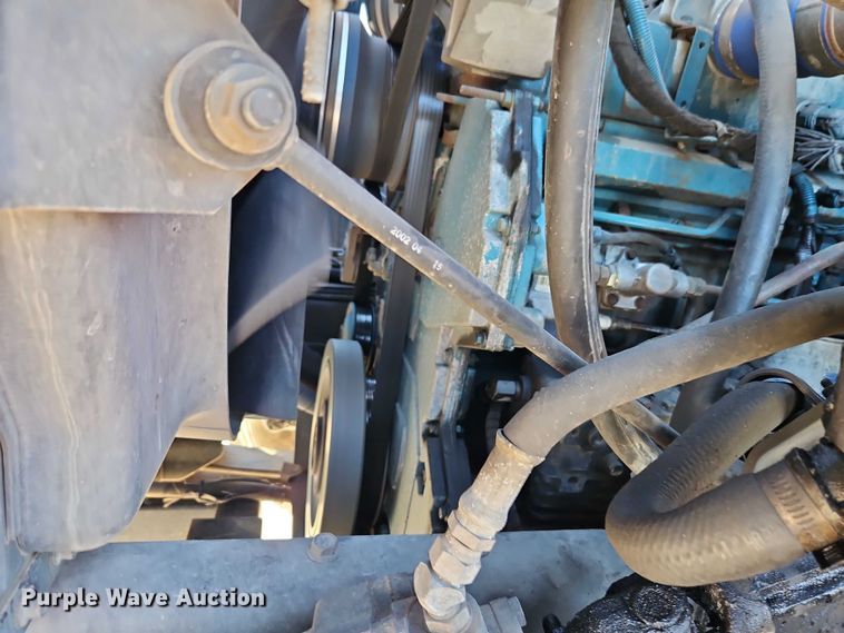 image for item EO4800 2003 International 7400 sewer rodder truck