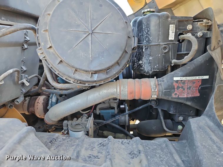 image for item EO4800 2003 International 7400 sewer rodder truck