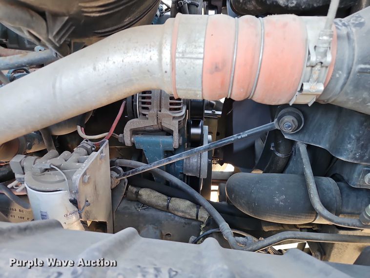 image for item EO4800 2003 International 7400 sewer rodder truck