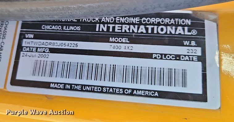 image for item EO4800 2003 International 7400 sewer rodder truck