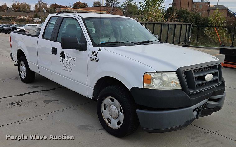 image for item EO4801 2007 Ford F150 SuperCab pickup truck