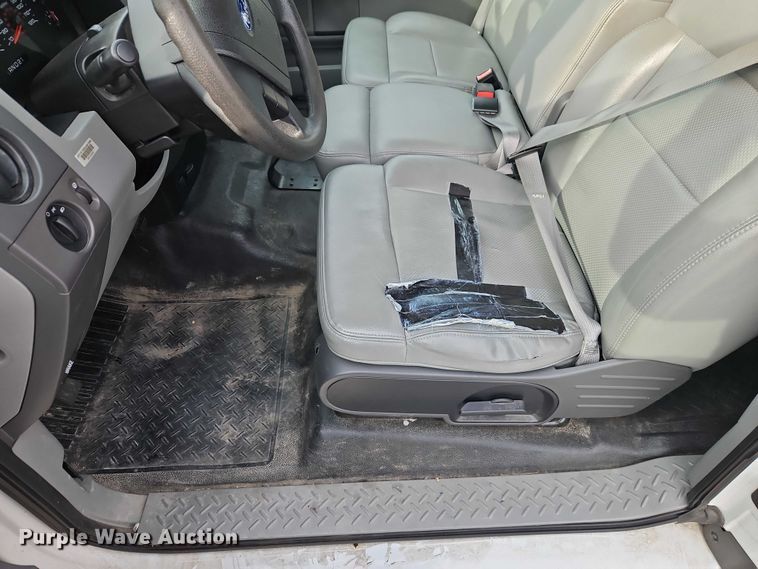 image for item EO4801 2007 Ford F150 SuperCab pickup truck