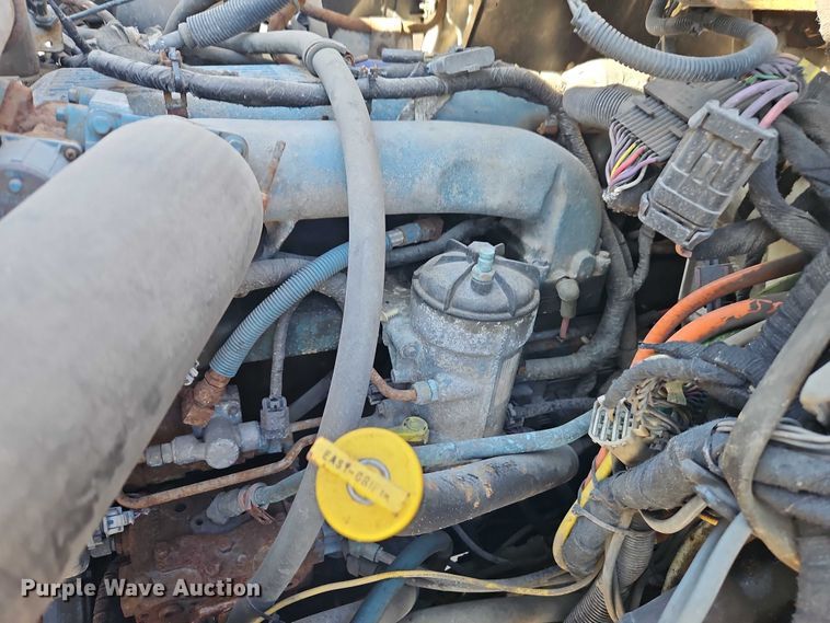 image for item EO4802 2007 International 7400 dump truck