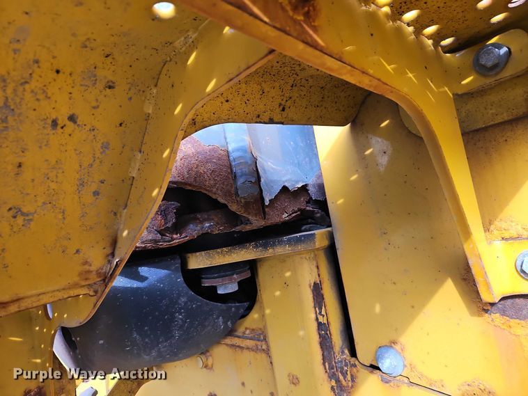 image for item EO4803 2014 John Deere 444K wheel loader