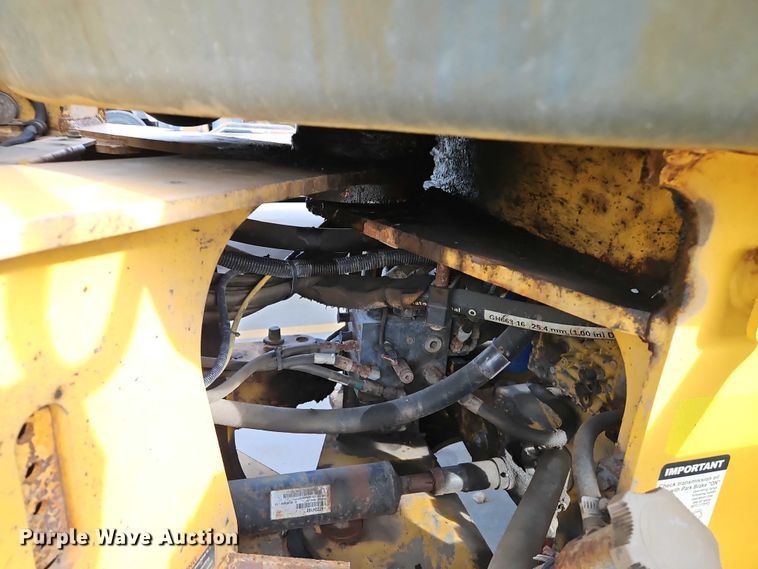 image for item EO4803 2014 John Deere 444K wheel loader