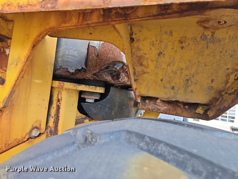 image for item EO4803 2014 John Deere 444K wheel loader