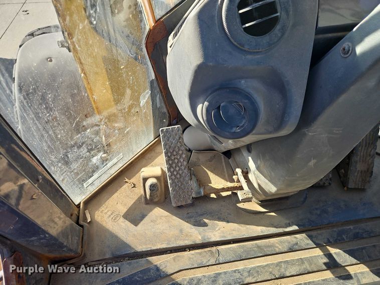 image for item EO4803 2014 John Deere 444K wheel loader