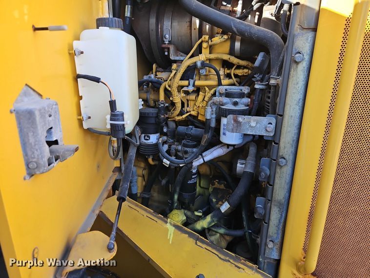 image for item EO4803 2014 John Deere 444K wheel loader