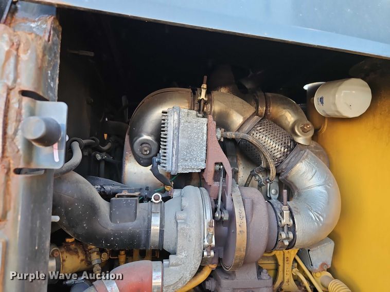 image for item EO4803 2014 John Deere 444K wheel loader