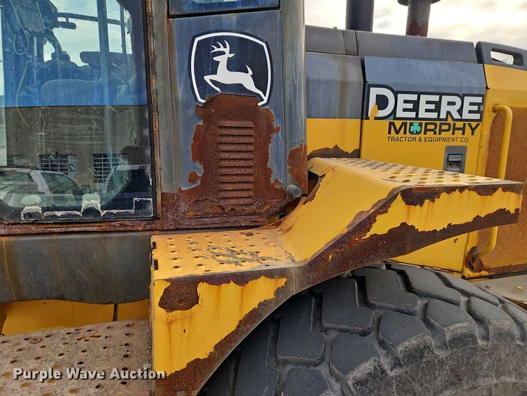 image for item EO4804 John Deere 444K wheel loader