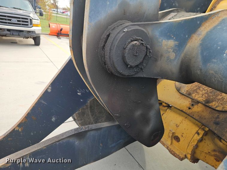 image for item EO4804 John Deere 444K wheel loader