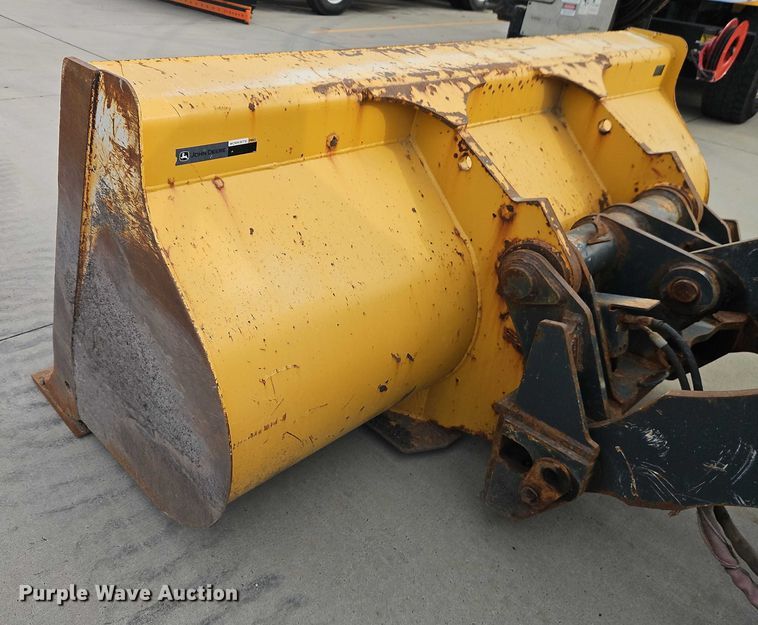 image for item EO4804 John Deere 444K wheel loader