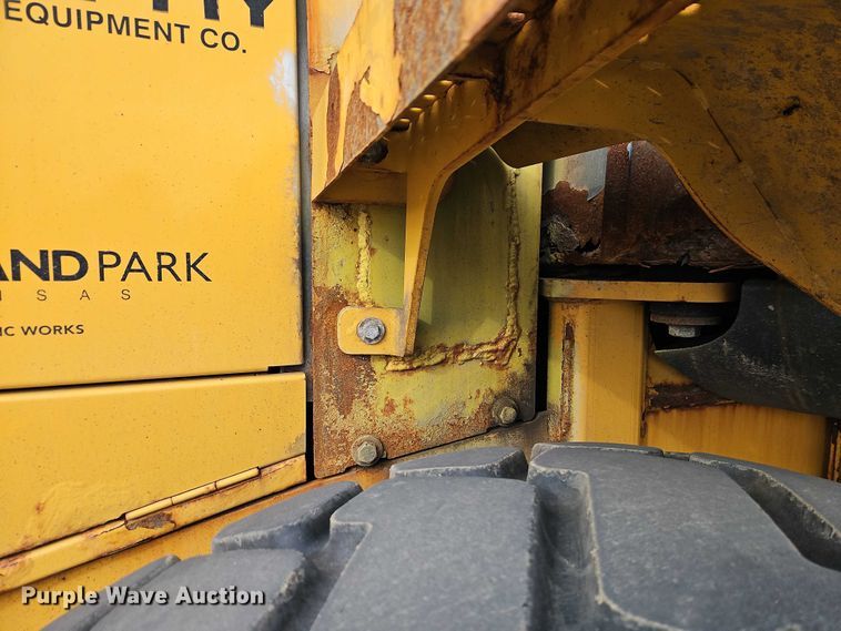 image for item EO4804 John Deere 444K wheel loader