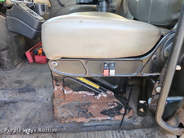 image for item EO4805 2009 International 7400 dump truck