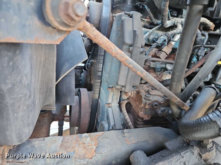 image for item EO4806 2006 International 7400 dump truck