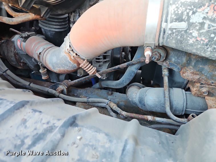 image for item EO4806 2006 International 7400 dump truck