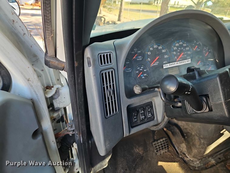 image for item EO4807 2006 International 7400 dump truck