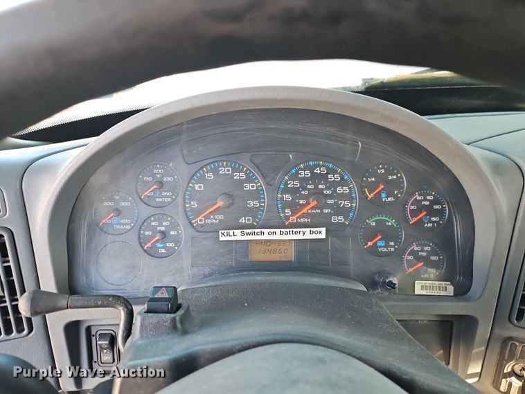 image for item EO4807 2006 International 7400 dump truck