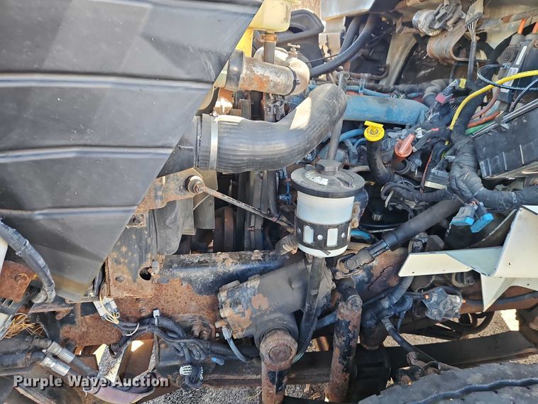 image for item EO4807 2006 International 7400 dump truck