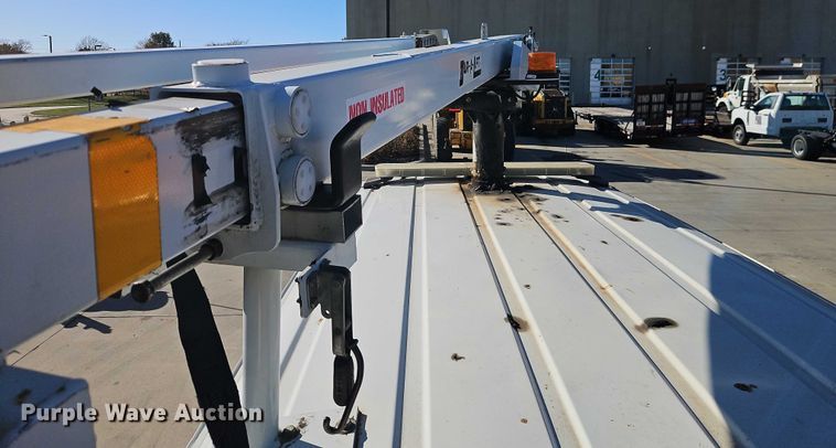 image for item EO4808 2012 Ford E350 Super Duty van with bucket lift