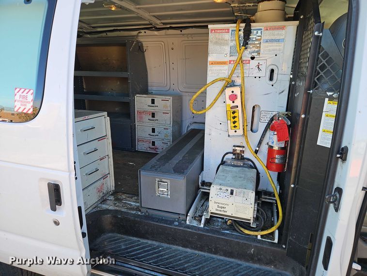 image for item EO4808 2012 Ford E350 Super Duty van with bucket lift