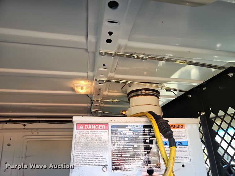 image for item EO4808 2012 Ford E350 Super Duty van with bucket lift