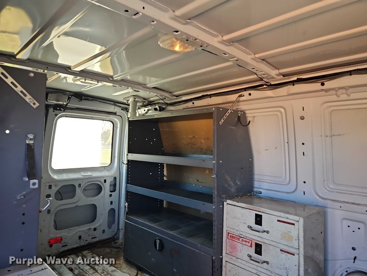 image for item EO4808 2012 Ford E350 Super Duty van with bucket lift