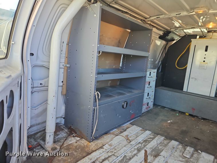 image for item EO4808 2012 Ford E350 Super Duty van with bucket lift